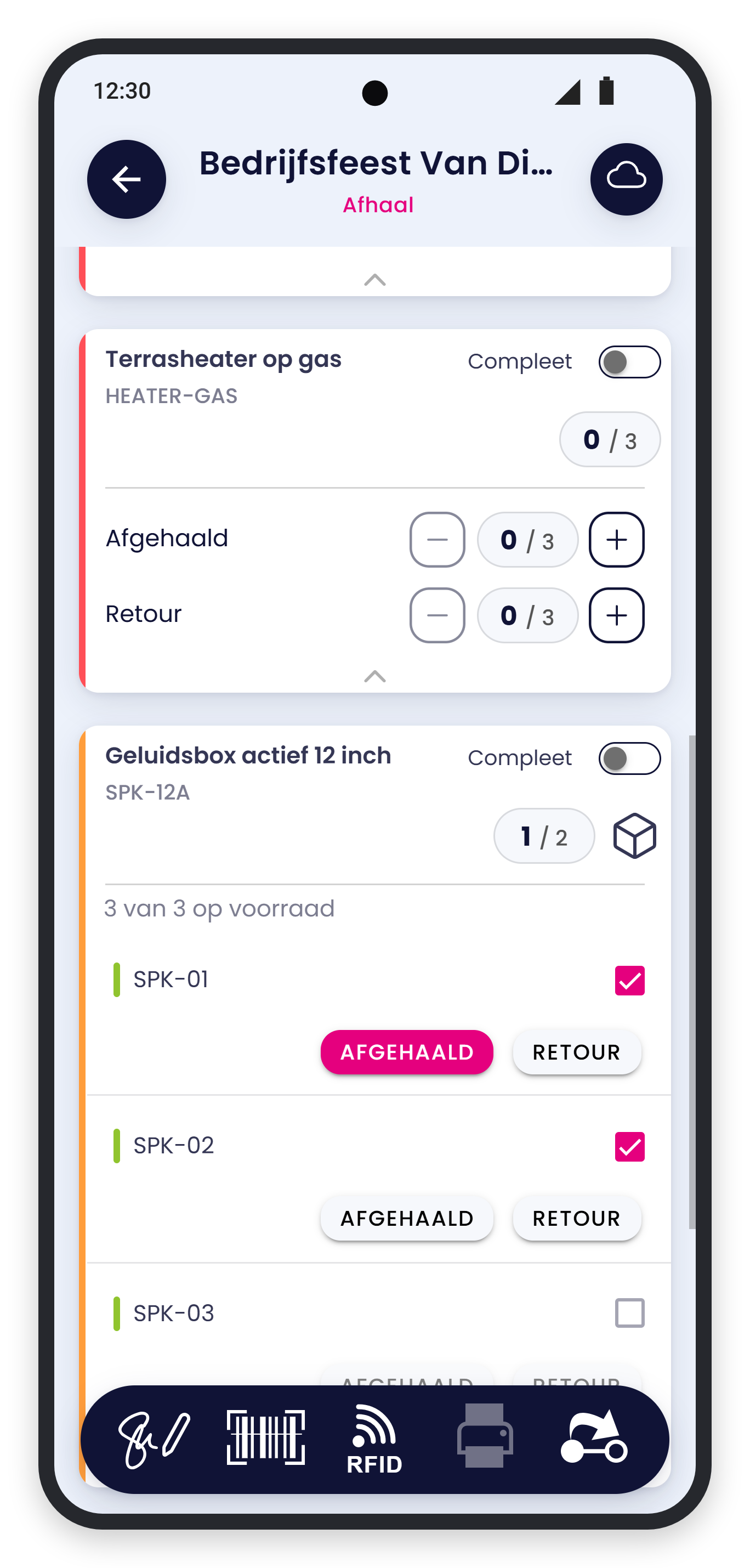 Afhaal met per batchnummer de knoppen Afgehaald en Retour, SPK-01 staat op Afgehaald